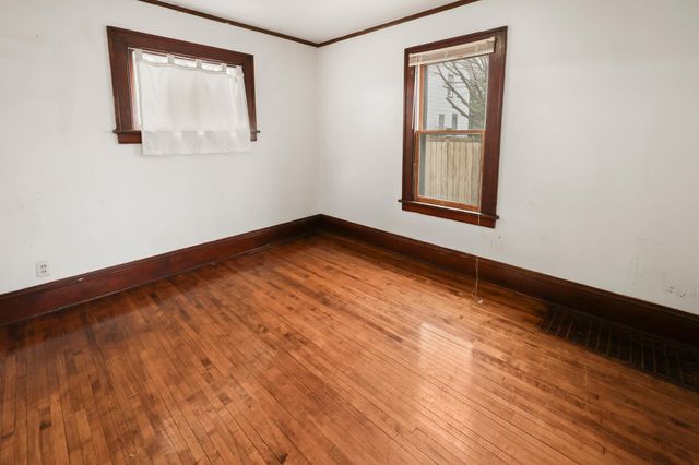 714 9th Street S, Saint Cloud, MN 56301