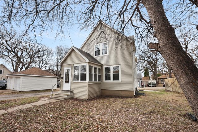 714 9th Street S, Saint Cloud, MN 56301