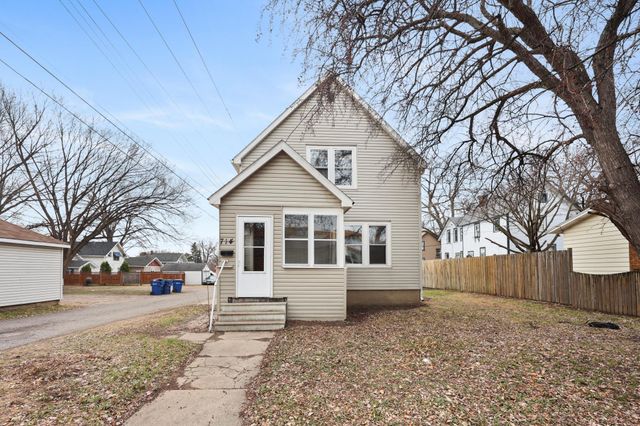 714 9th Street S, Saint Cloud, MN 56301