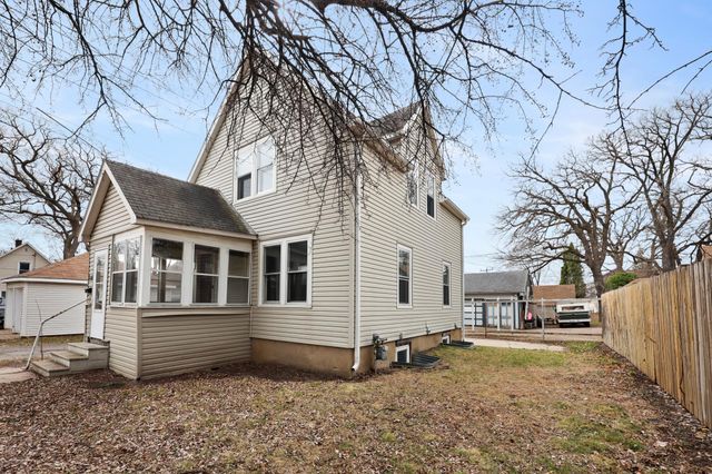 714 9th Street S, Saint Cloud, MN 56301