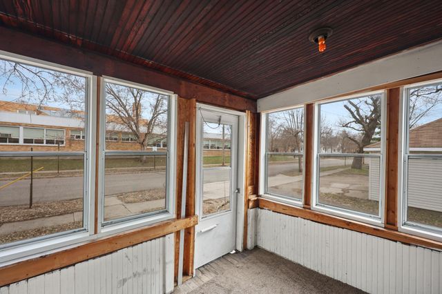 714 9th Street S, Saint Cloud, MN 56301