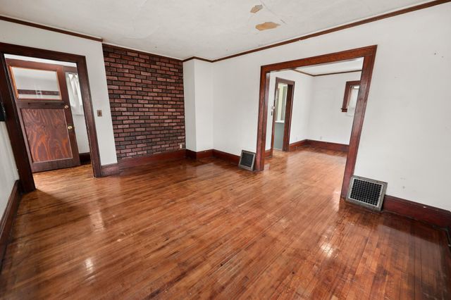 714 9th Street S, Saint Cloud, MN 56301