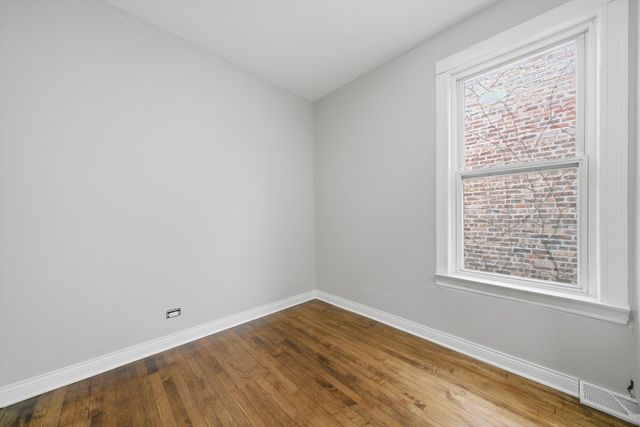 1424 S 57th Avenue, Cicero, IL 60804