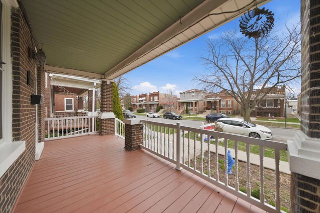 1424 S 57th Avenue, Cicero, IL 60804