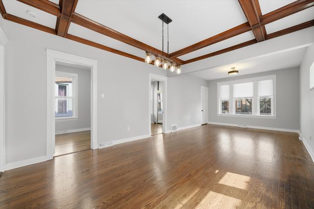 1424 S 57th Avenue, Cicero, IL 60804