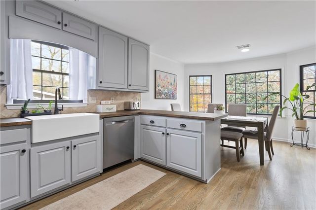 1510 Wood Thrush Way, Marietta, GA 30062