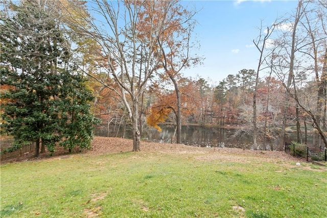 1510 Wood Thrush Way, Marietta, GA 30062