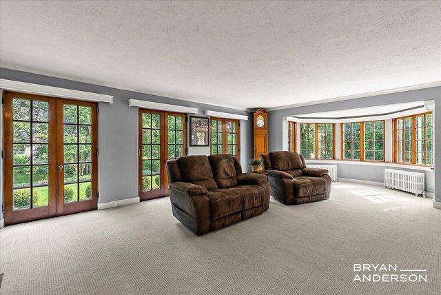 1830 Bridge Street, Grand Rapids, MI 49504
