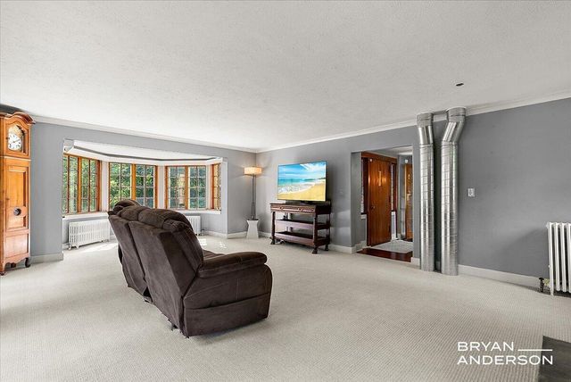 1830 Bridge Street, Grand Rapids, MI 49504