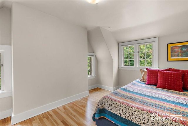 1830 Bridge Street, Grand Rapids, MI 49504