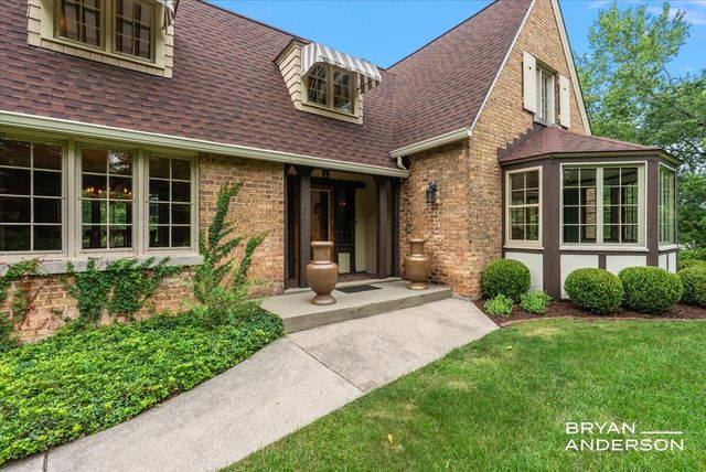 1830 Bridge Street, Grand Rapids, MI 49504