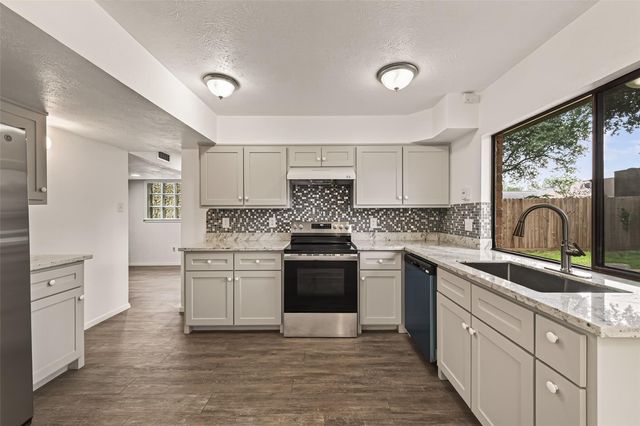 5515 Dunnethead Drive, Houston, TX 77084