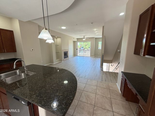 6745 N 93RD Avenue 1128, Glendale, AZ 85305