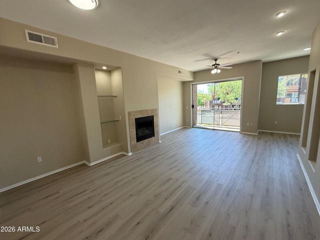 6745 N 93RD Avenue 1128, Glendale, AZ 85305