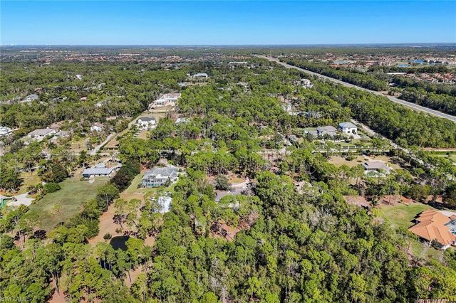 6480 Sable Ridge LN, Naples, FL 34109