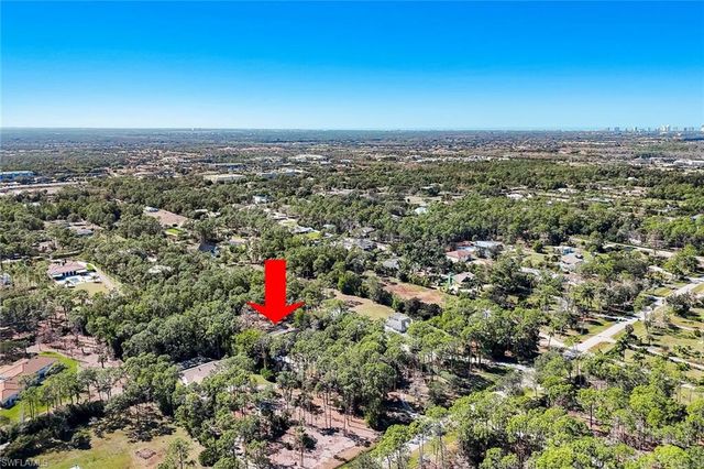 6480 Sable Ridge LN, Naples, FL 34109