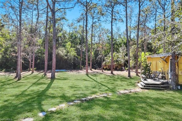 6480 Sable Ridge LN, Naples, FL 34109