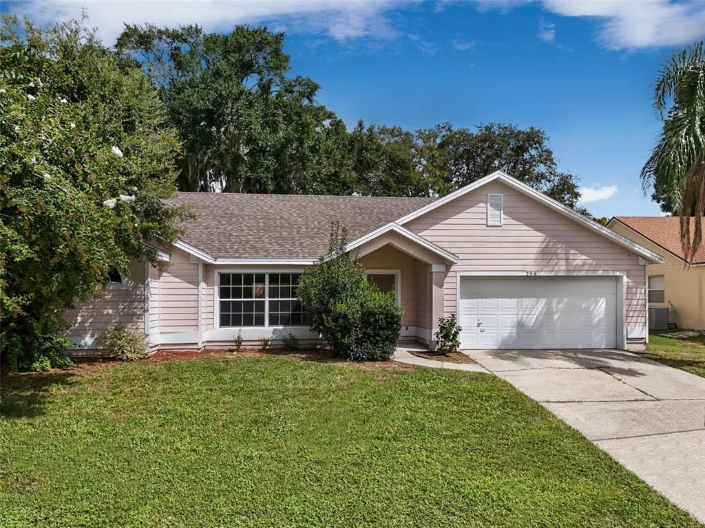 294 LAKE DOE BOULEVARD, Apopka, FL 32703