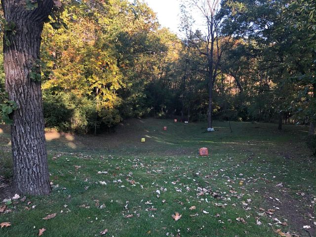 S74W32610 Twin Oaks COURT, Mukwonago, WI 53149