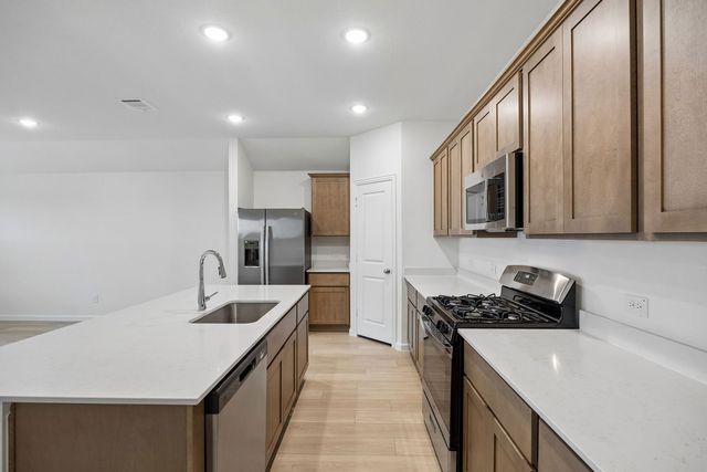 2525 Canadian Way, Crandall, TX 75114