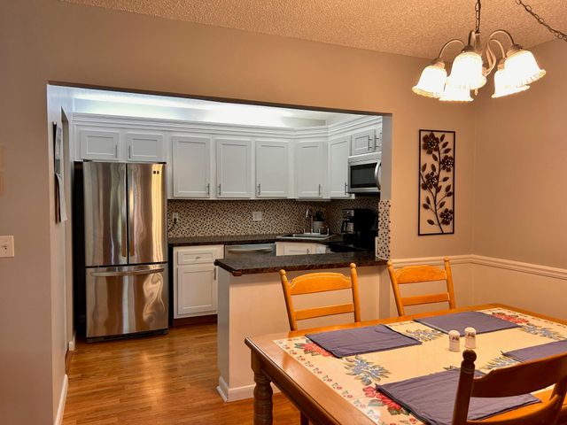 407 Pine Glen Lane C-1, Greenacres, FL 33463