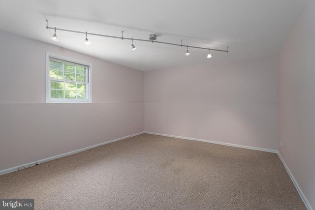 199 SPRING BEAUTY DR, Lawrence Township, NJ 08648