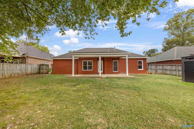 1512 Oak Lea Road, Decatur, AL 35603