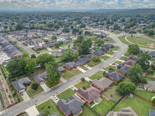 1512 Oak Lea Road, Decatur, AL 35603