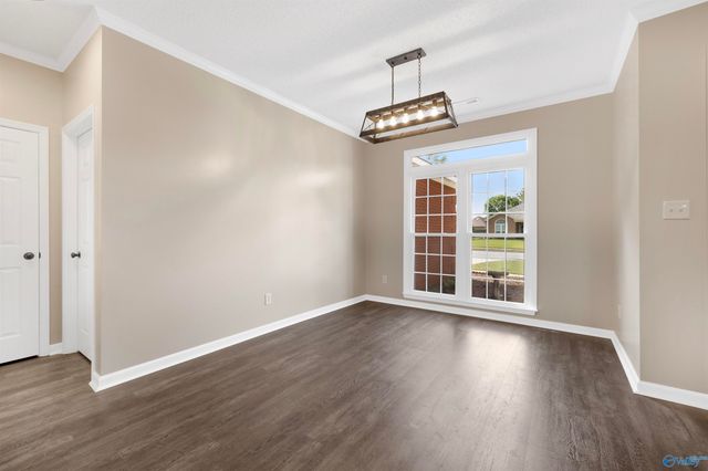 1512 Oak Lea Road, Decatur, AL 35603