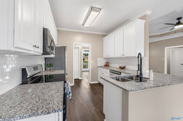 1512 Oak Lea Road, Decatur, AL 35603