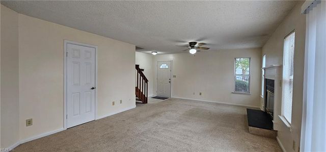 803 Zircon CT, Virginia Beach, VA 23462