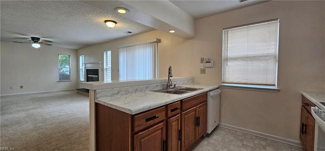 803 Zircon CT, Virginia Beach, VA 23462