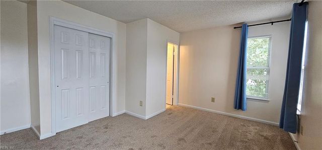 803 Zircon CT, Virginia Beach, VA 23462