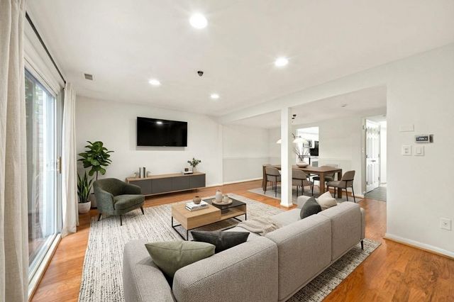 50 Edward Drive 50, Stoughton, MA 02072