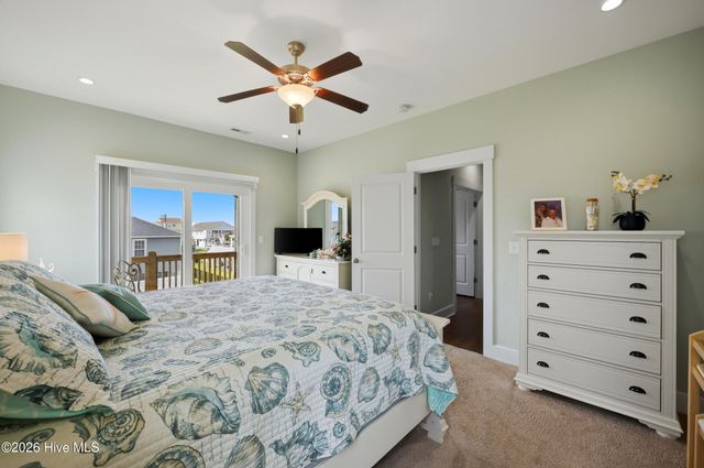 9021 W 9th Street, Holly Ridge, NC 28445