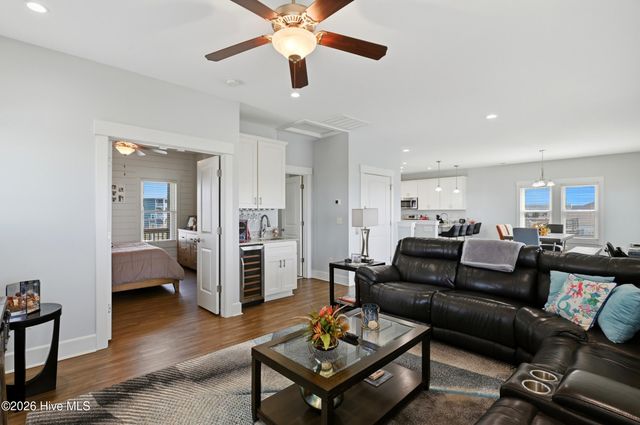 9021 W 9th Street, Holly Ridge, NC 28445