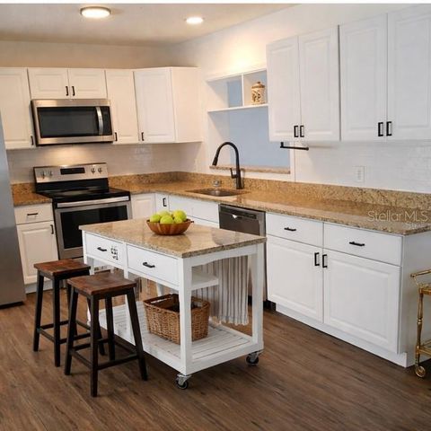 472 BALI TERRACE, Deltona, FL 32725