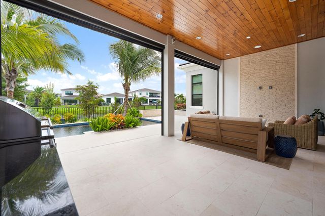 13195 ARTISAN Circle, Palm Beach Gardens, FL 33418
