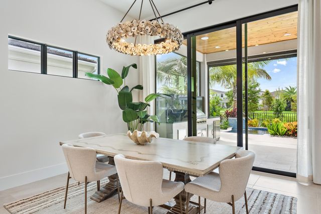 13195 ARTISAN Circle, Palm Beach Gardens, FL 33418