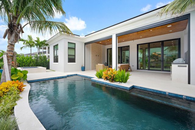 13195 ARTISAN Circle, Palm Beach Gardens, FL 33418