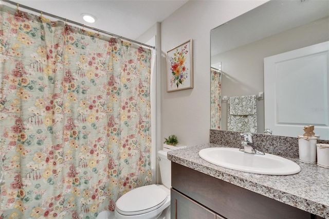 11210 KELLY GREEN AVENUE, Wimauma, FL 33598