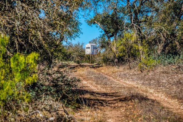 7748 Winslow LN, Menard, TX 76859