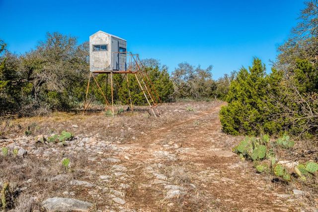 7748 Winslow LN, Menard, TX 76859