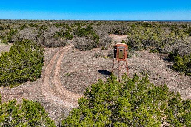 7748 Winslow LN, Menard, TX 76859