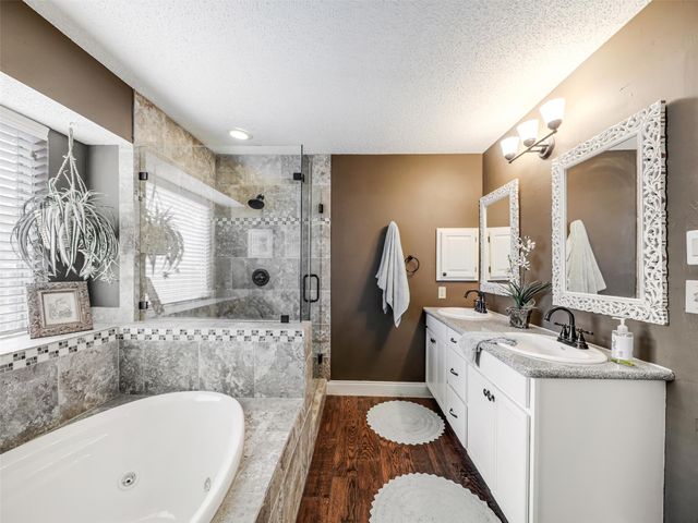 6114 Covington Drive, Rowlett, TX 75089