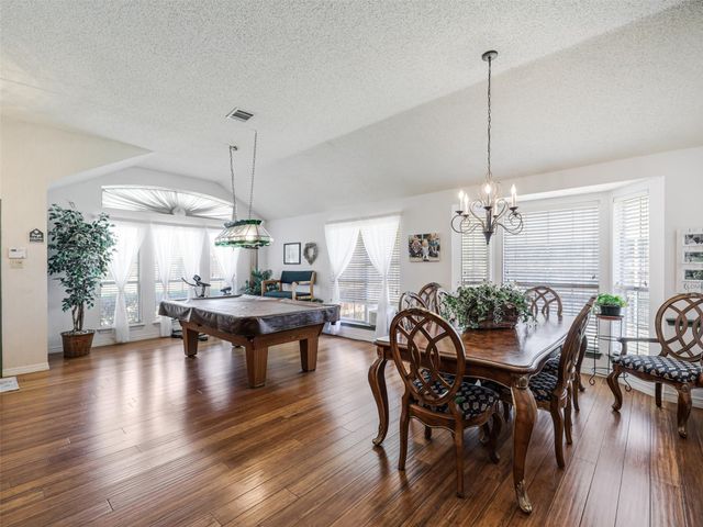 6114 Covington Drive, Rowlett, TX 75089