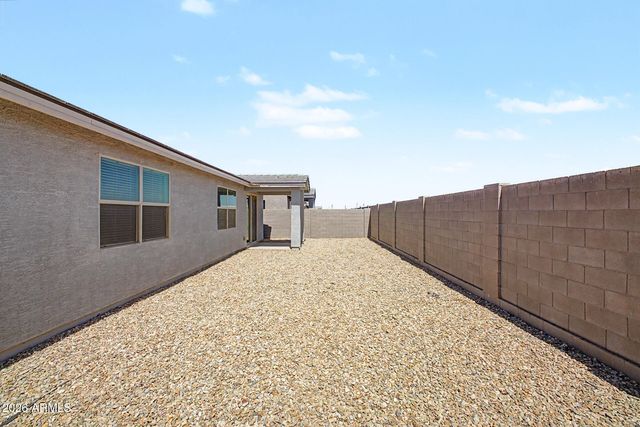8821 W AGORA Lane, Tolleson, AZ 85353