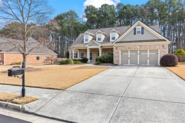 2467 Misty Rose Lane, Loganville, GA 30052