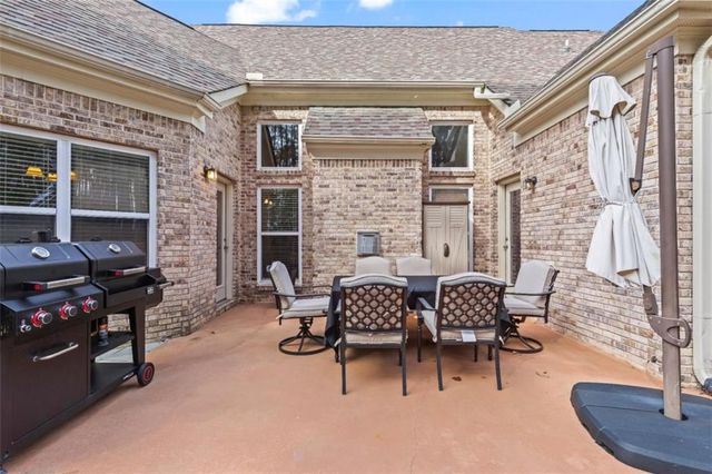 2467 Misty Rose Lane, Loganville, GA 30052