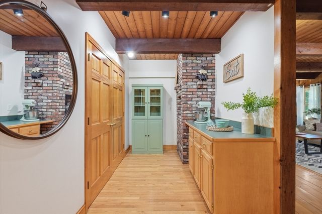770 Boxford Street, North Andover, MA 01845